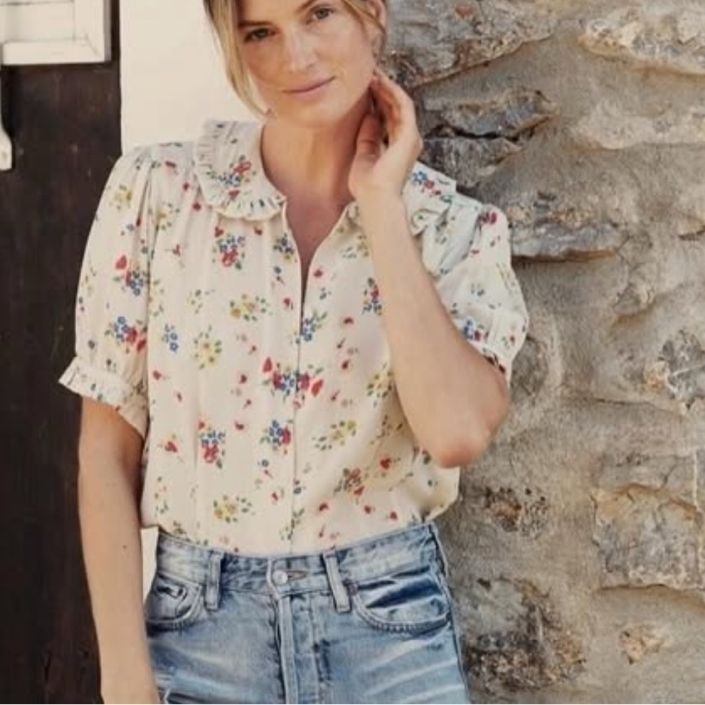 Doen Floral Blouse in Cream and Red